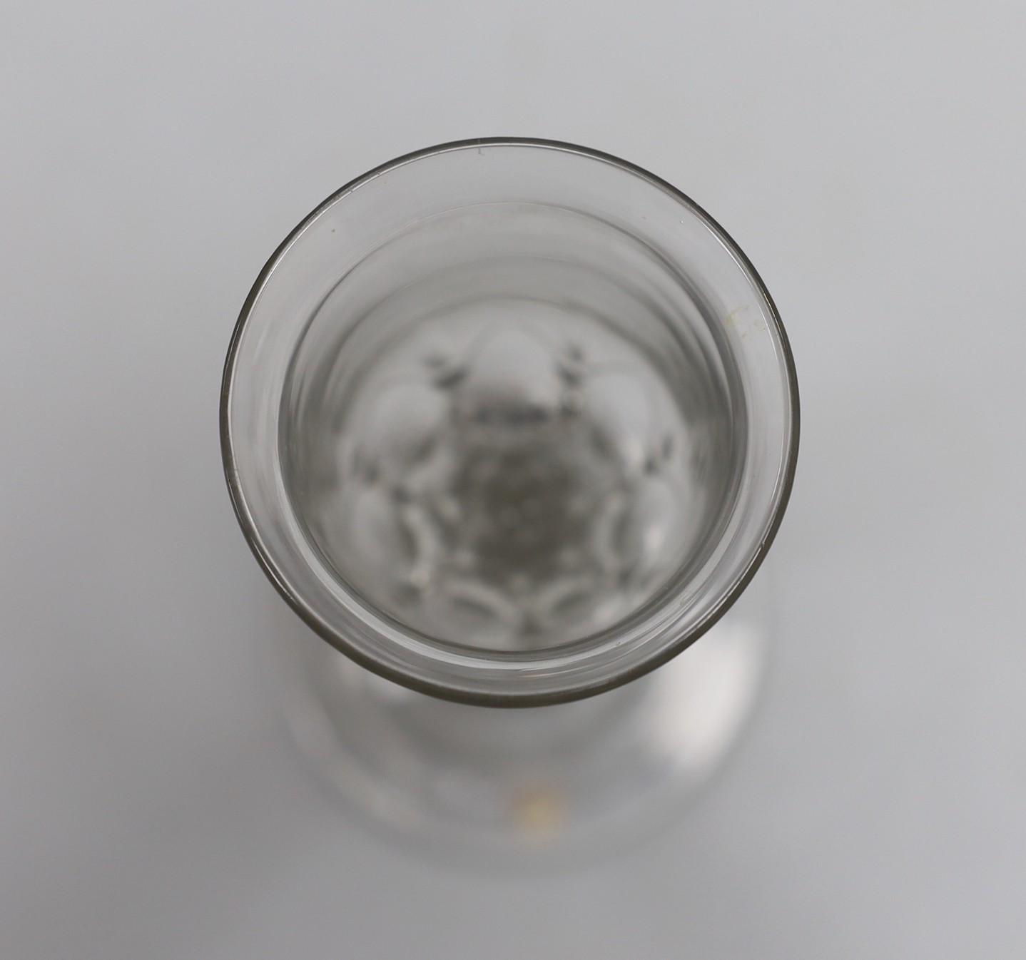A George III facet stem wine glass, 15cms high